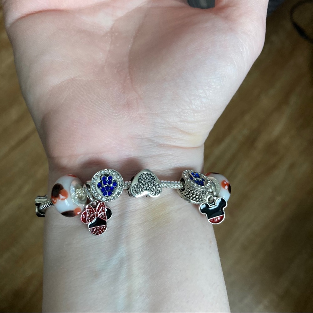 Mickey Mouse Patriotic Charm Bracelet - Picture 7 of 10